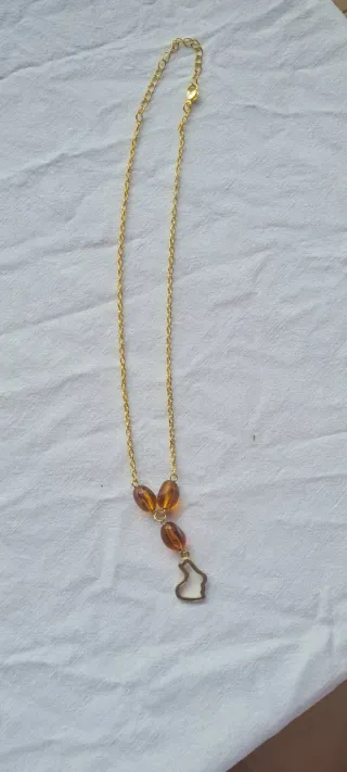 Collana con ciondolo lettera A e zirconi