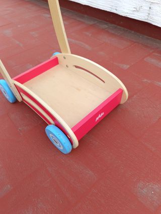 Coche andador madera infantil