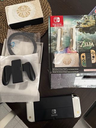 Nintendo Switch Edición Zelda Dorada