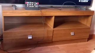 Mueble TV madera y metal