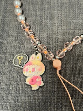 Pop Mart Labubu Colgante Big into Energy