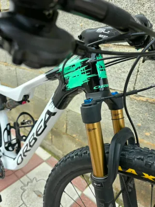Orbea Oiz M10 Carb Full Suspension