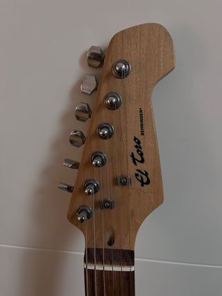 Guitarra Eléctrica Behringer El Toro