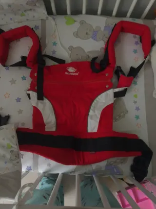 Mochila Portabebés Ergonómica Roja
