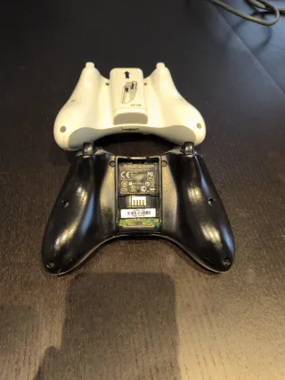 Consola Xbox 360 Blanca y mandos