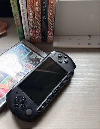 Sony PSP E1000 Street Negra