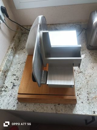 Cortafiambres Eléctrico