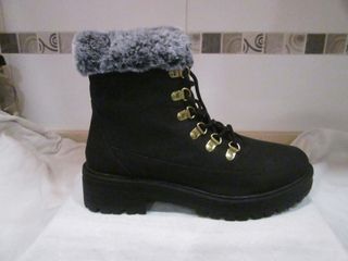 BOTINES DE MUJER COLOR NEGRO NUMERO 39 MARCA TEX