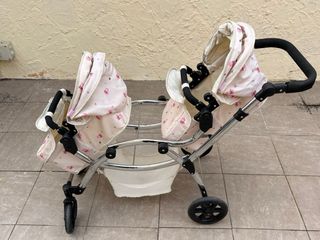 Carrito de muñecas juguete doble