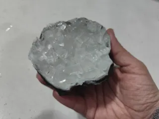 Geoda de jabón artesanal