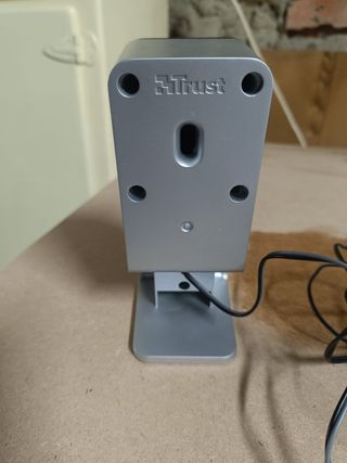 Altavoces Trust Negro/Plata