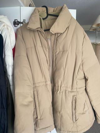 Parka/Plumas Beige Mujer