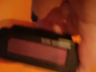 Despertador digital compacto negro