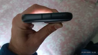 Google Pixel 8a 128GB Negro,con protector y funda