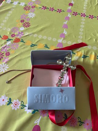 Collana vintage con ciondolo a croce