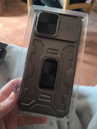 Cover per iPhone 15 Pro Max Grigio. Marca generica