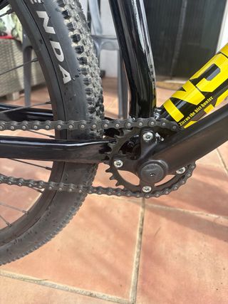 BICICLETA DIRT JUMPER (PUMPTRACK)