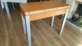 Mesa de cocina madera y metal