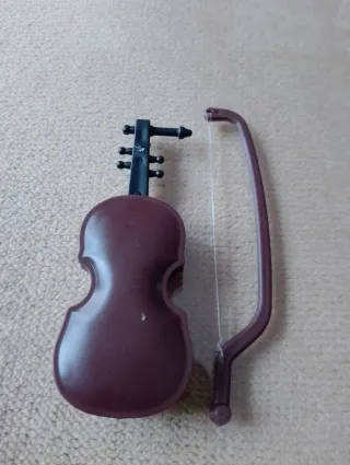 Violín pequeño decorativo con arco