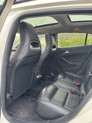 Mercedes-Benz GLA 220cdi 2016