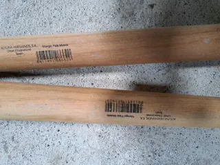 Mango de pala de madera