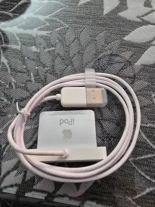 iPod Shuffle 2GB Plata