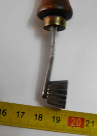 Herramientas de guarnicionero antiguas