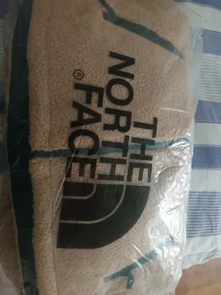 Chaqueta The North Face Reversible Marrón/Negra