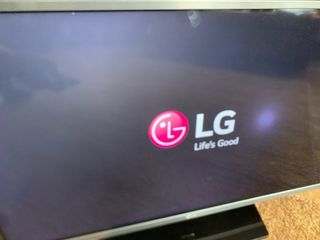 Smart TV LG 32 Buen Estado. Pequeña sombra.
