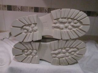 BOTINES DE MUJER ELASTICOS CON PLATAFORMA Nº 40