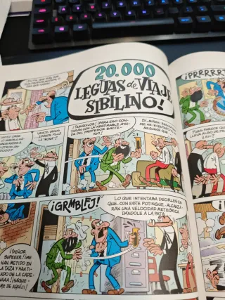 Super Humor 25