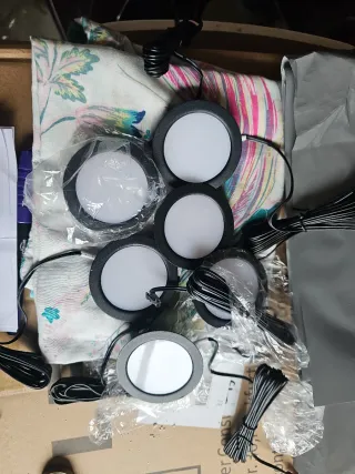 Luces LED empotrables YindaLux (6 unidades)