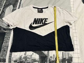 Pack 2 Camisetas talla S SikSilk y Nike