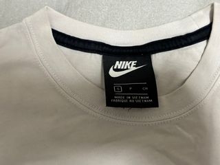 Pack 2 Camisetas talla S SikSilk y Nike