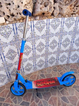 Patinete infantil azul