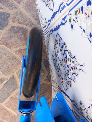 Patinete infantil azul
