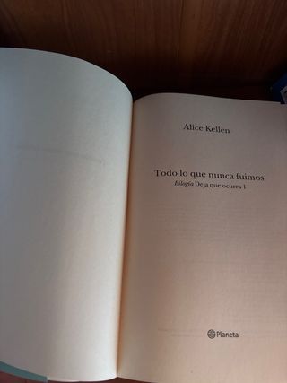 Estuche Deja que ocurra (Todo lo que nunca fuim...