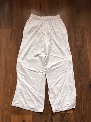 Pantalones blancos anchos niña