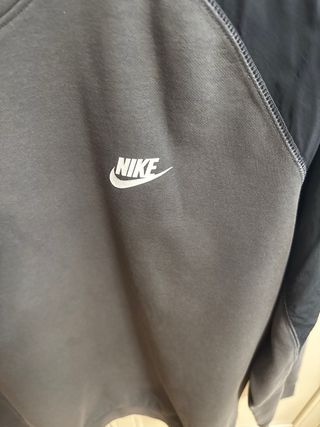 Sudadera Nike chico gris talla M
