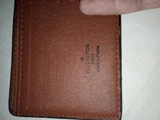 Portafoglio Louis Vuitton con design a zucca