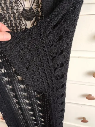 Cárdigan largo crochet negro