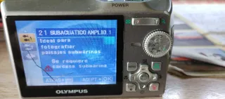 Carcasa Sumergible Olympus PT-032 y cámara Olympus