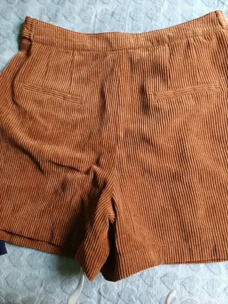 Pantalón corto pana Zara T. L