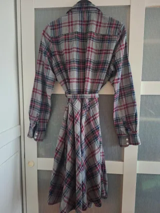 Vestido camisero midi Valecuatro