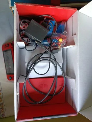 Nintendo Switch Roja Edición Mario