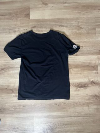 Camiseta Moncler Negra Logo Tricolor