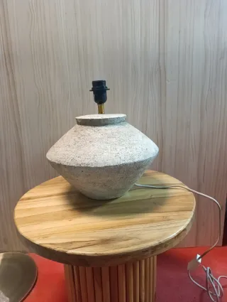 Lámpara sobremesa Zara Home piedra