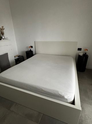 Letto Ikea con doghe e cassetti contenitori