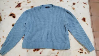 Jersey azul marino tejido