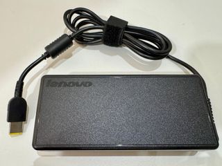 Lenovo ThinkPad DUD9011D1 Cargador